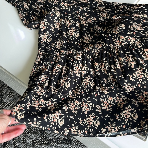 BA&SH very flattering Vika midi dress - Picture 6 of 11